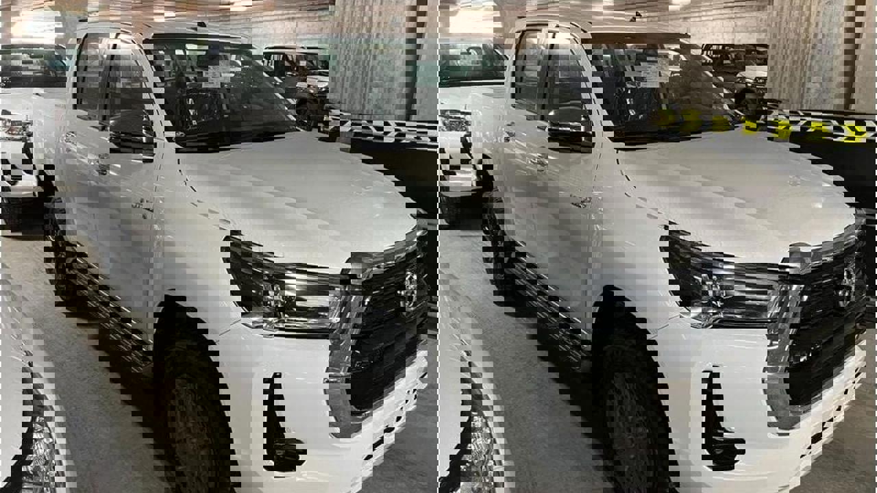 Toyota Hilux