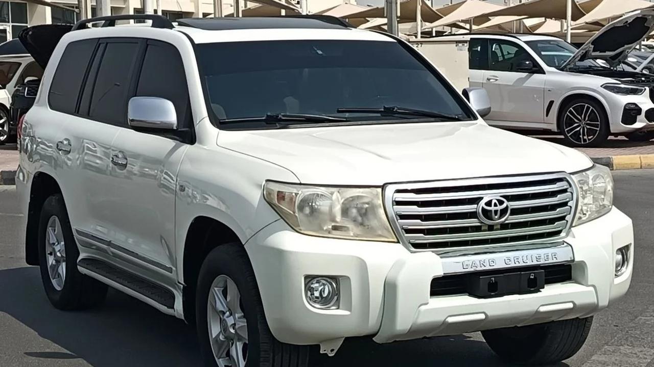 Toyota Land Cruiser