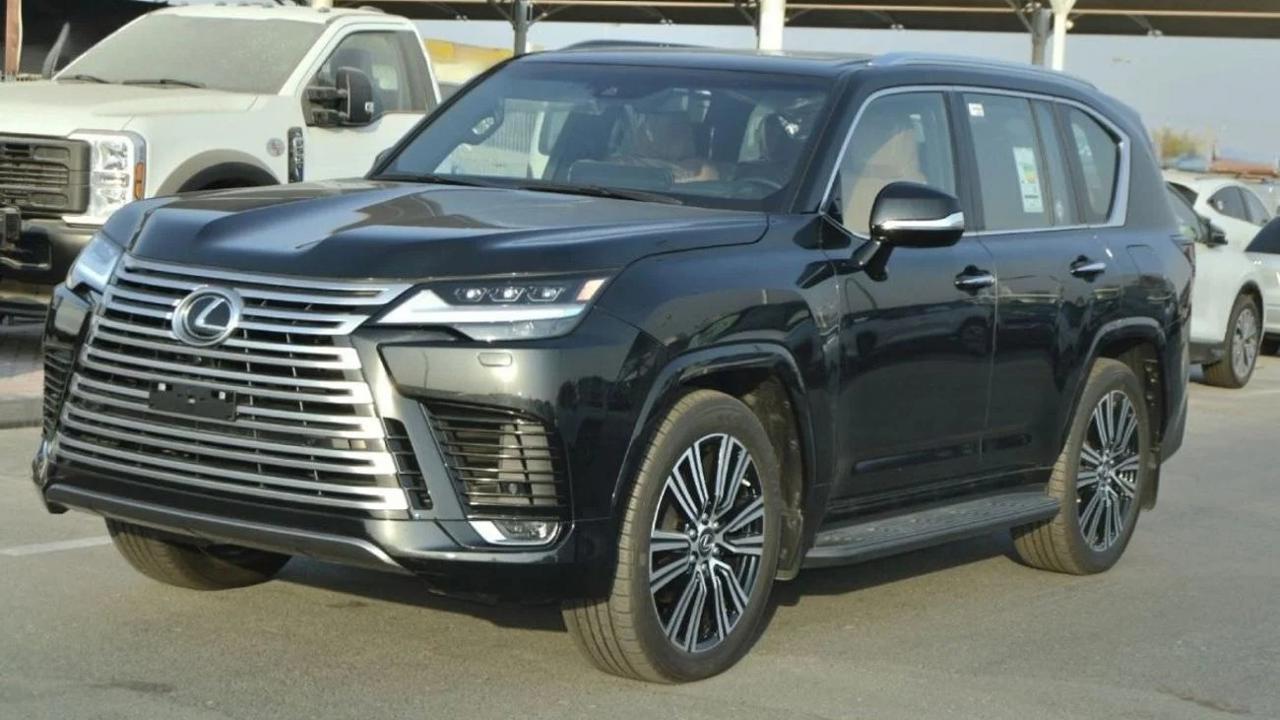 Lexus LX 600