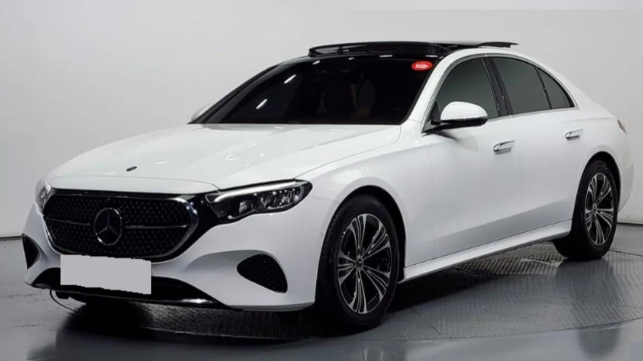 Mercedes-Benz E200