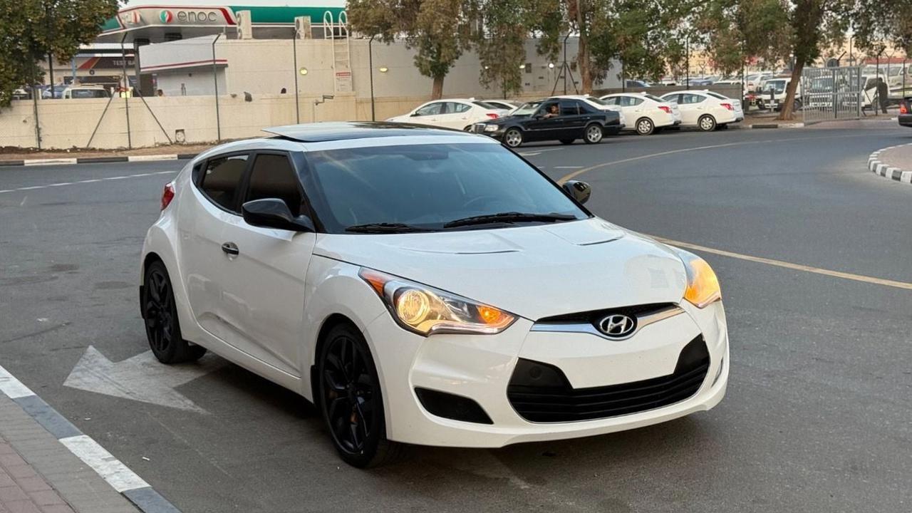 Hyundai Veloster