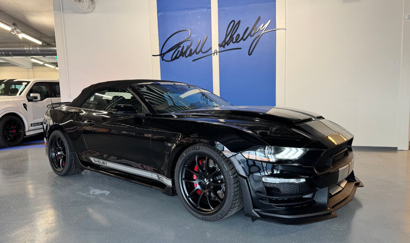 Ford Shelby Supersnake