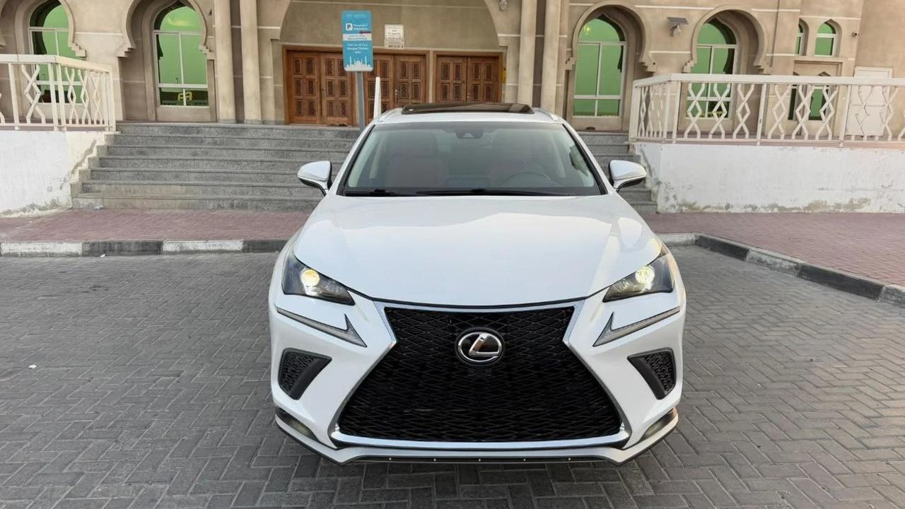 Lexus NX 300